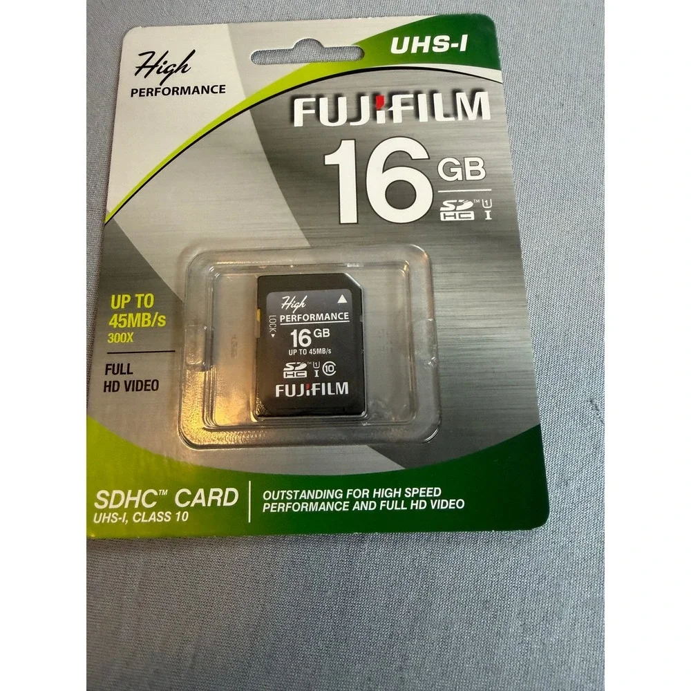 Fujifilm 16GB SDHC Memory Card High Performance UHS-IClass 10 45MB/s 300XFull HD